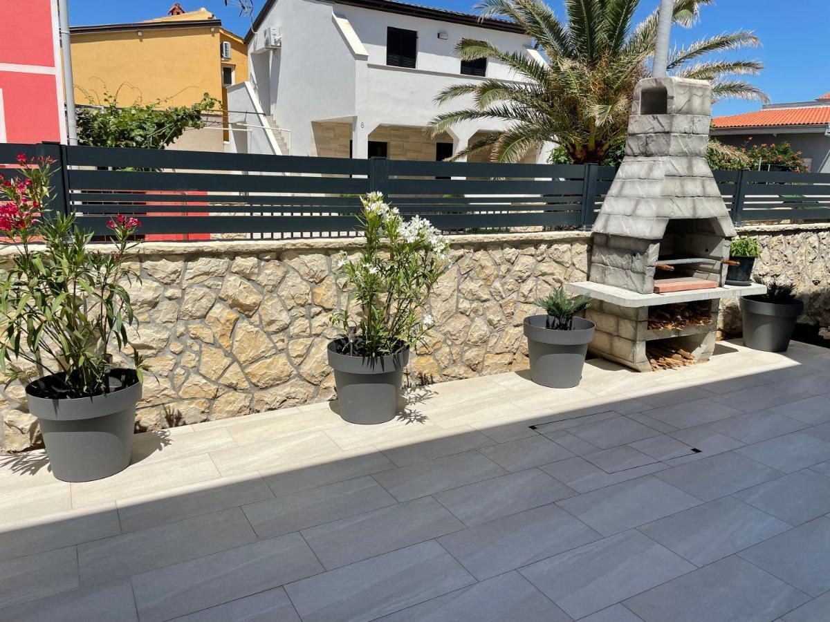 Apartmenthouse Ines Vir Ngoại thất bức ảnh