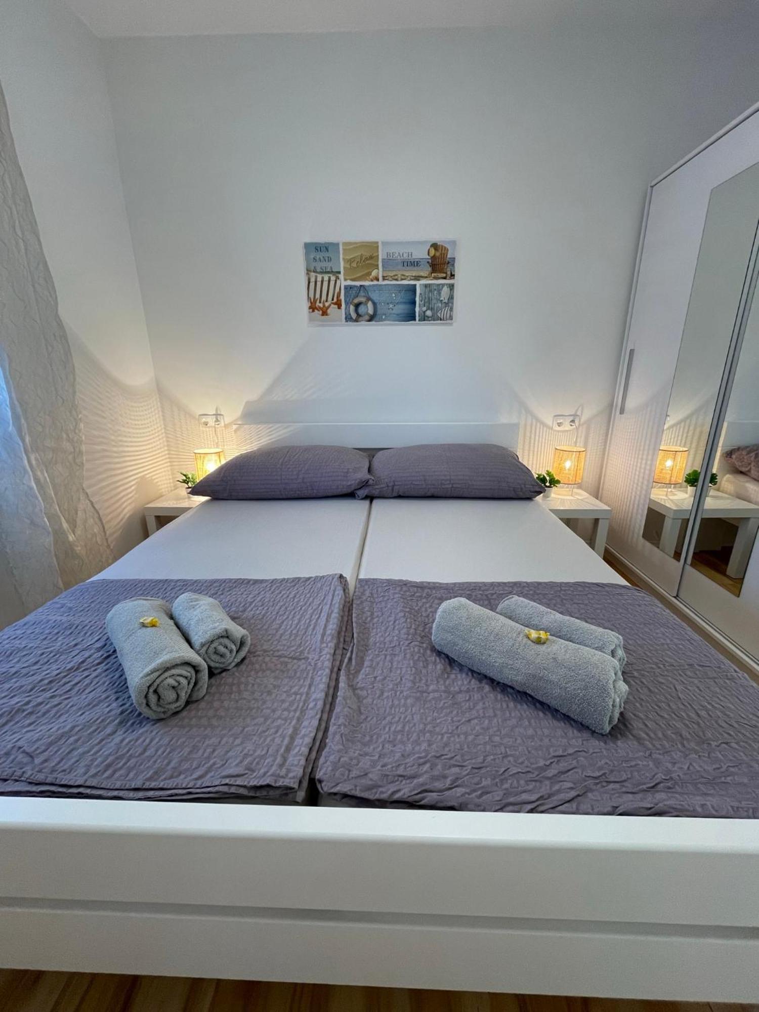 Apartmenthouse Ines Vir Ngoại thất bức ảnh